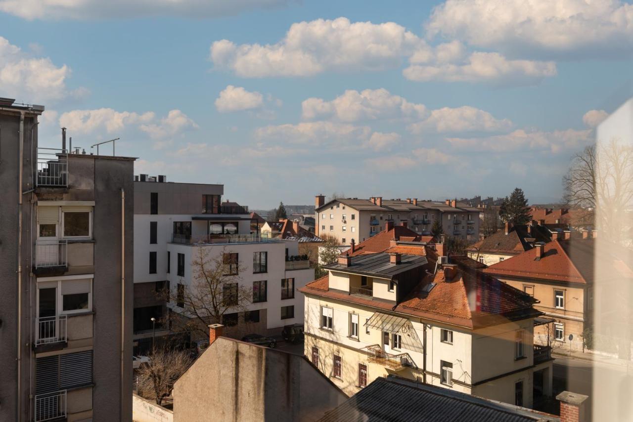 Canopy Apartment Ljubljana Dış mekan fotoğraf